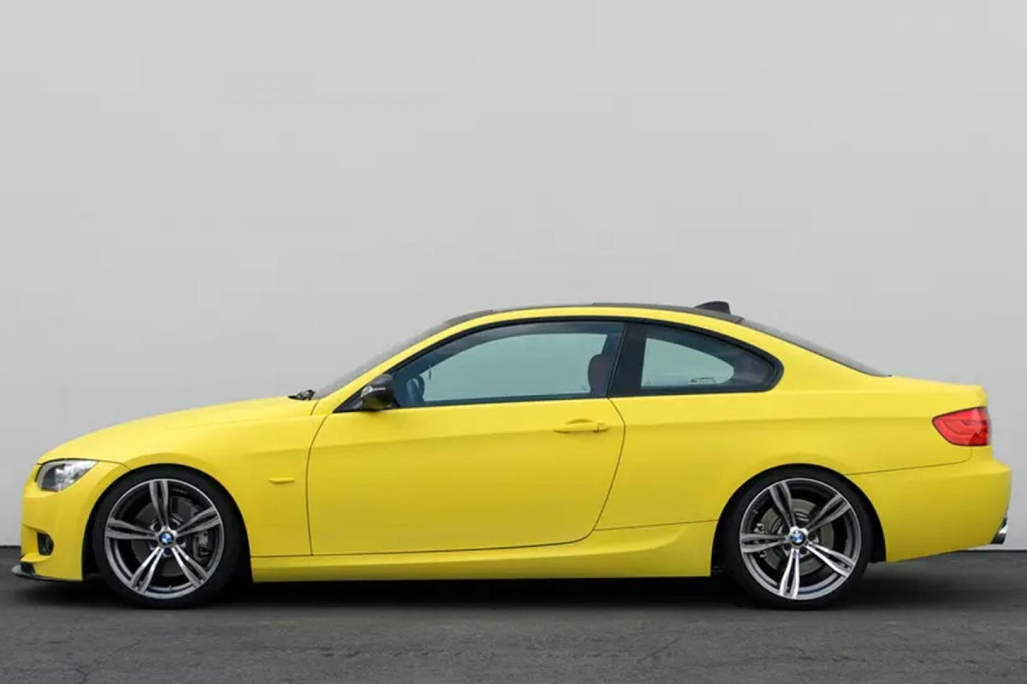 Avery SWF Gloss Yellow