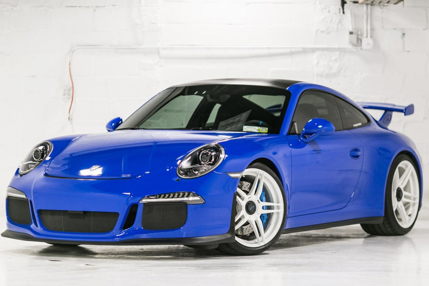 Avery SWF Gloss Blue