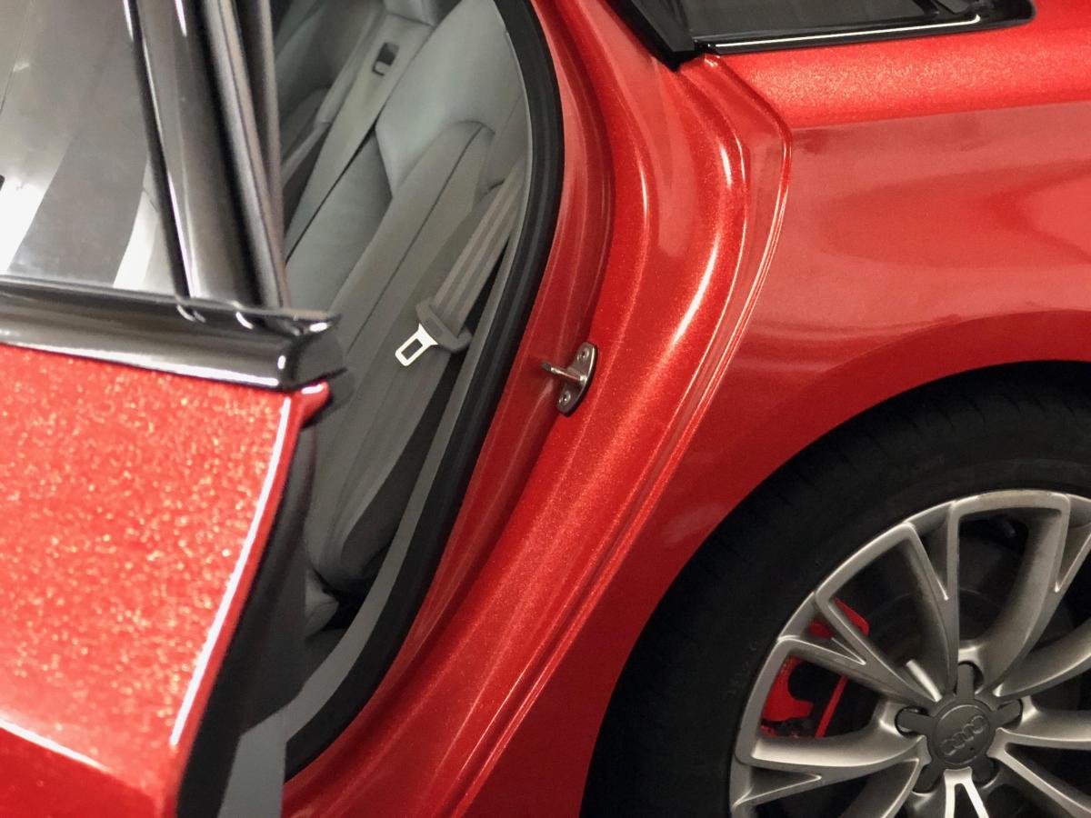 Avery SWF Gloss Diamond Red