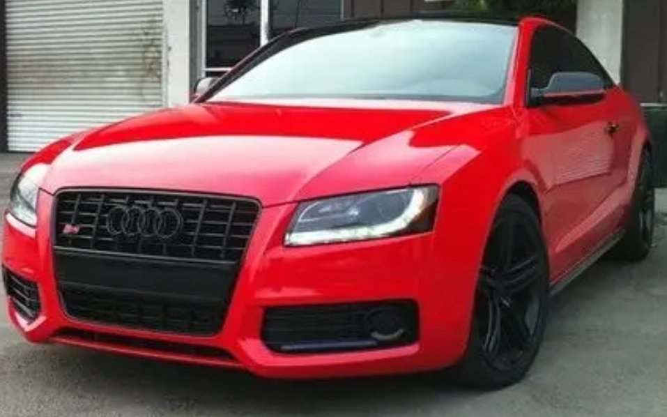 Avery SWF Gloss Soft Red